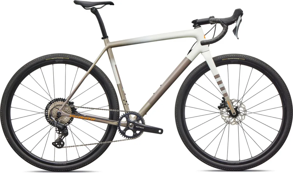 Nur Für Kurze Zeit Specialized Crux Comp Carbon 28" Gravelbike - dune whit-sandstone metallic-desert metallic-orange zest | 170,0 mm | 28" | 50 mm | S