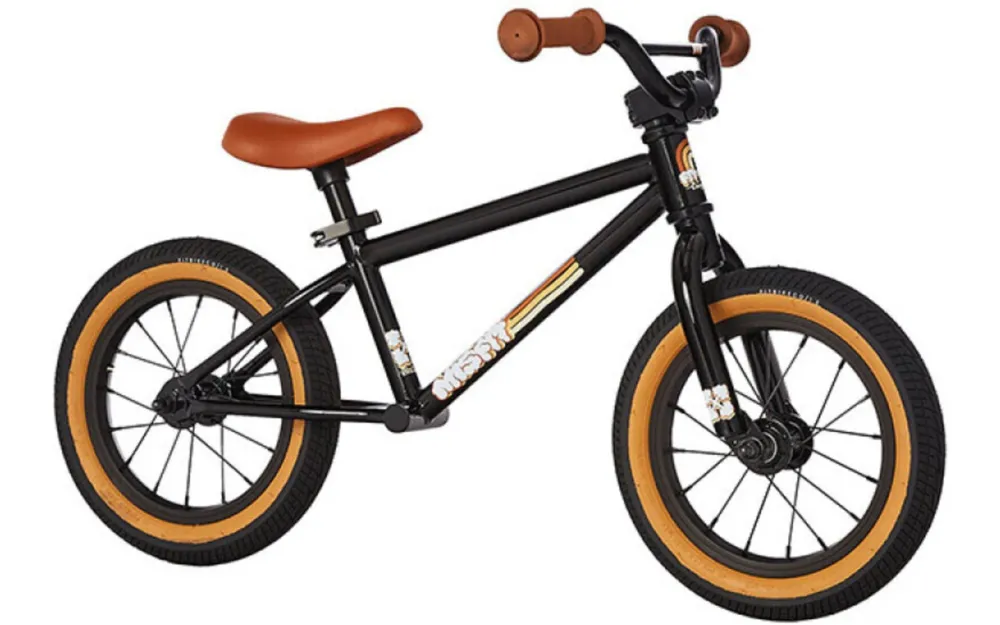 FitBike Co Misfit Laufrad - Pink Kostenfreie Lieferung