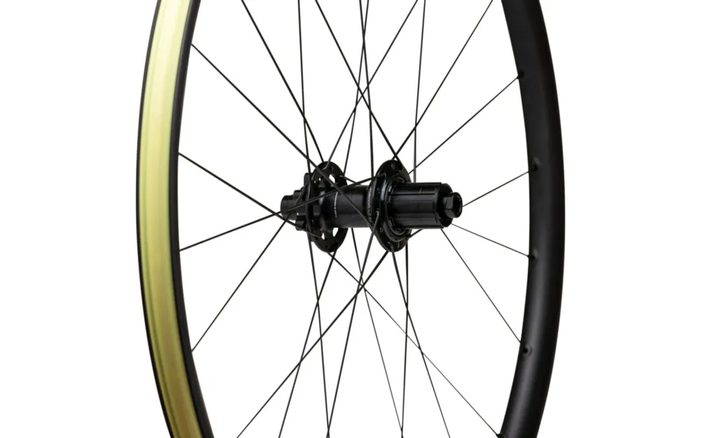 Saisonangebot WTB Laufrad CZR i23x700c hinten, Shimano HG - 24 Loch